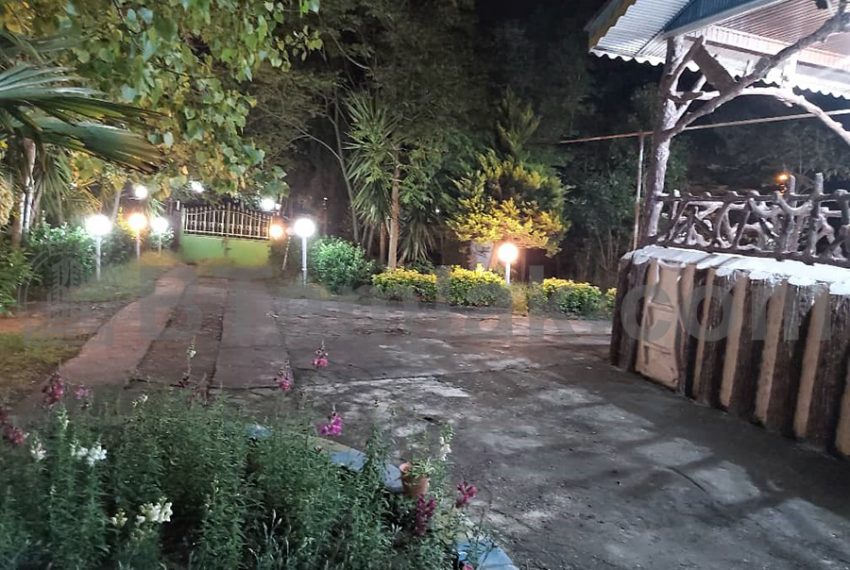 ویلایی حیاط دار در ولی آباد (1)